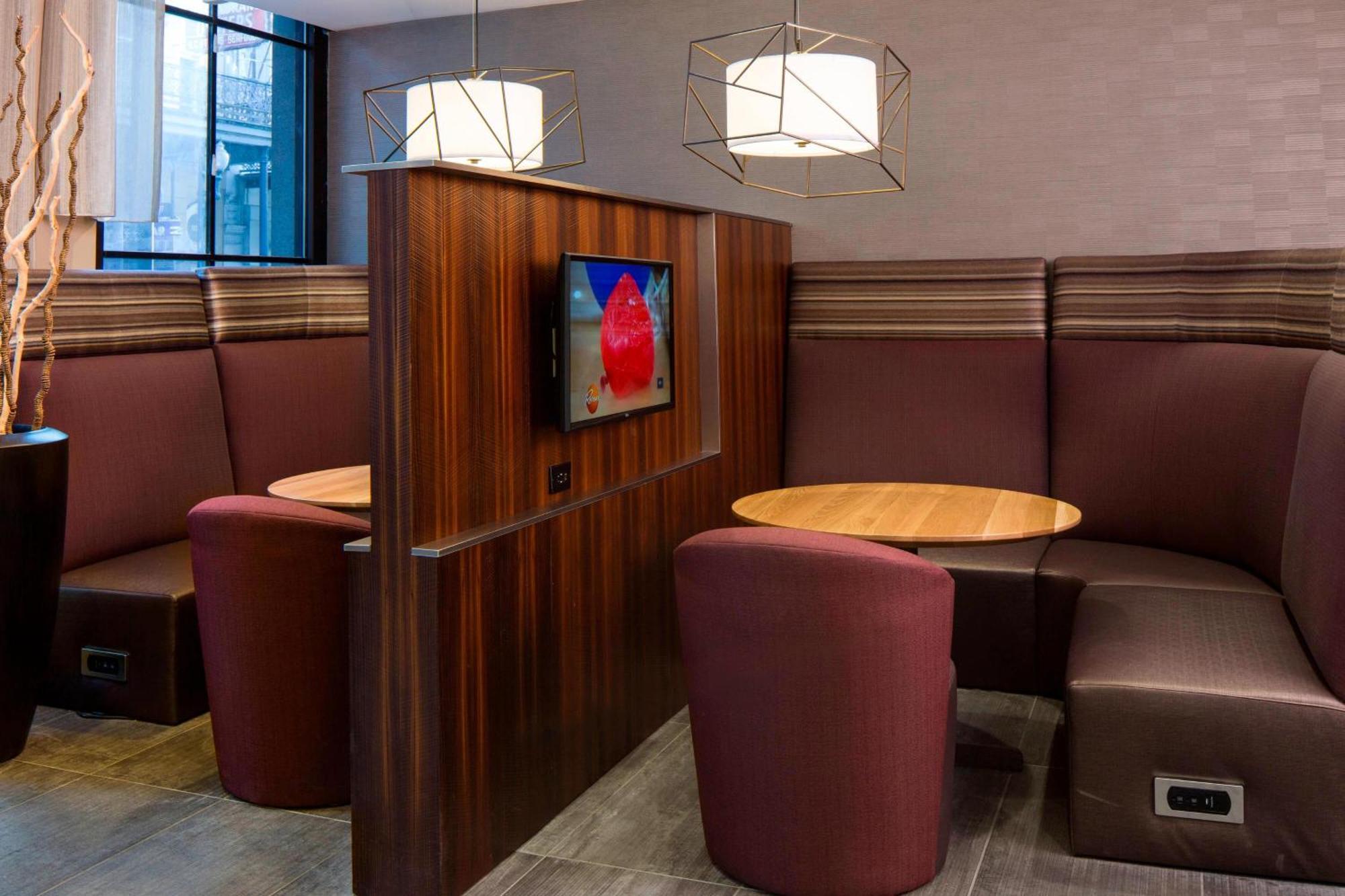 Hotel Courtyard By Marriott New Orleans Downtown Near The French Quarter Exteriér fotografie